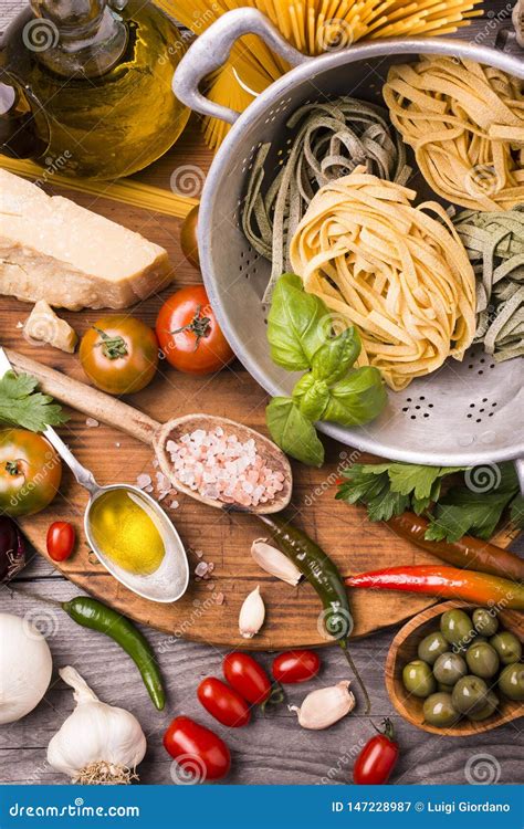 Italian Food, Ingredients for Cooking Noodles Stock Image - Image of olives, pasta: 147228987