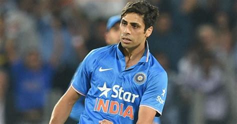 Ashish Nehra Once Again Proves To Be England's Nemesis As He Helps India Level Series