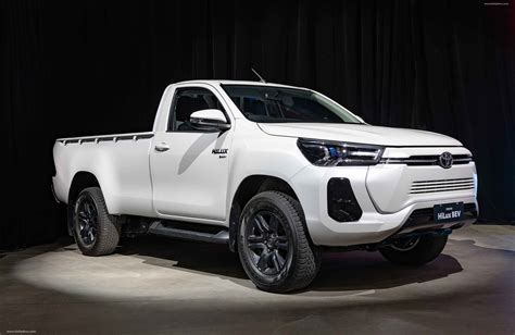 2023 Toyota HiLux Revo BEV Concept - Stunning HD Photos, Videos, Specs, Features & Price - DailyRevs