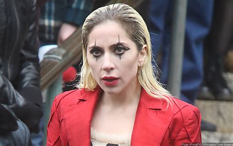 'Joker 2': Lady GaGa Seen in Harley Quinn's Costume for the First Time on Set