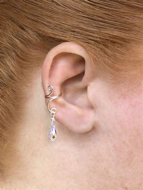 Silver Dangle Ear Cuff with Swarovski Beads (Clear) | Making ideas, Euforia