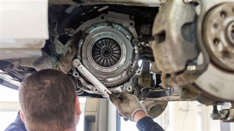 How to Change a Clutch | Auto Mechanics 101 - eManualOnline Blog