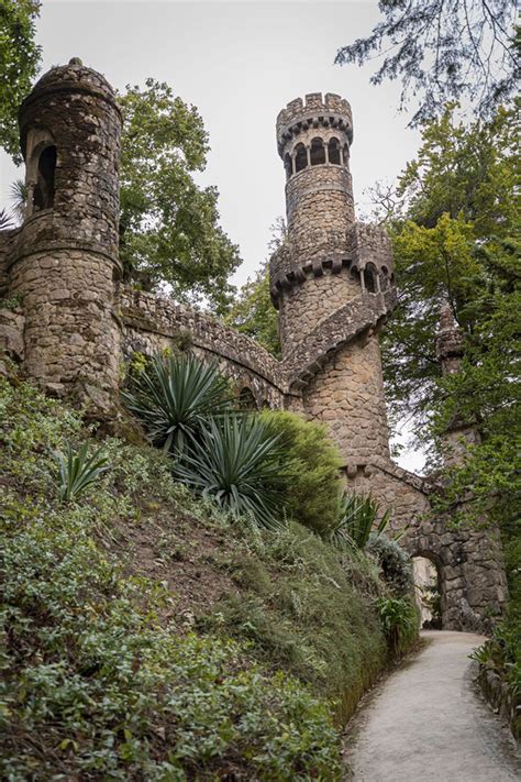 Quinta da Regaleira: A Palace With A Mysterious Gothic Appearance