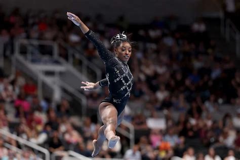 Simone Biles 2024 Olympics Vault - Amalee Grethel