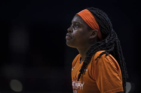 WNBA Shootaround: Jonquel Jones, Connecticut Sun, injuries and more