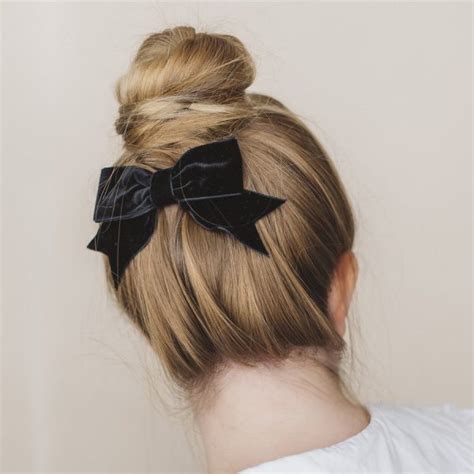 45 Best Photos Black Velvet Hair Bow / Low Ponytail With A Black Velvet ...