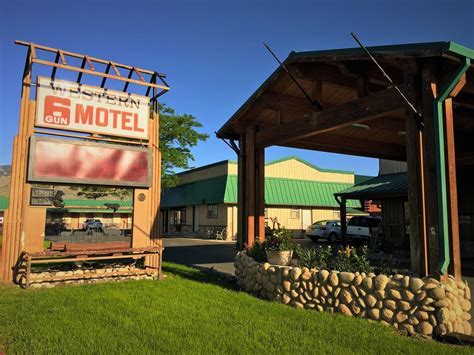 Six Gun Motel Hotel (Cody (WY)) - Deals, Photos & Reviews