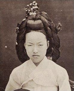 Biography of Queen Min, Korean Empress | Ancient korea, Korean photo, South korean women