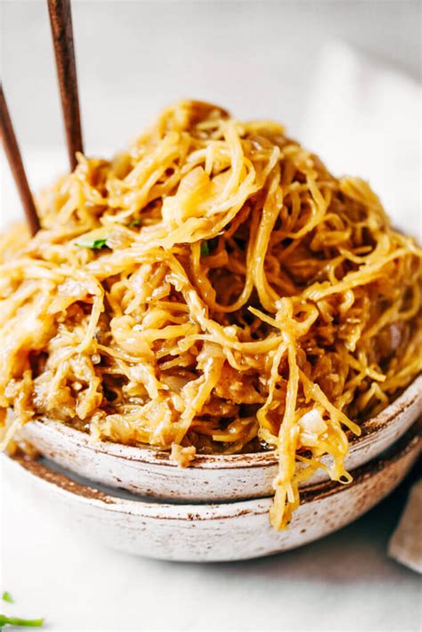 Spicy Spaghetti Squash Noodles - Paleo Gluten Free Eats