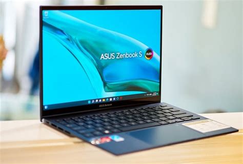 ASUS Zenbook S 13 OLED Laptop Review: Ryzen 6000U Rocks - Trendradars ...