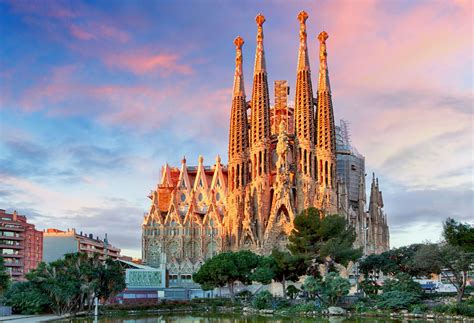 Sagrada Familia Towers | Everything You Need to Know About!