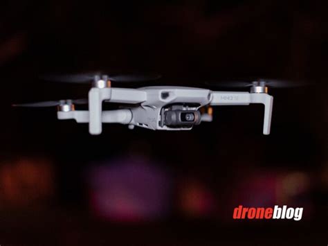 Can You Fly the DJI Mini 2 SE at Night? (Explained for Beginners ...