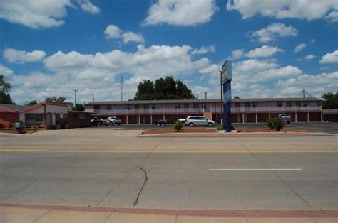 American Inn & Suites Childress in Childress (TX) - Room Deals, Photos & Reviews