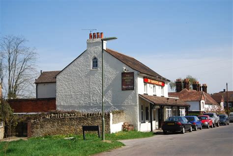 The Carpenters Arms, Limpsfield Chart © N Chadwick :: Geograph Britain and Ireland