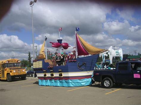 Here's a few pics of the pirate ship float we built for the small town parades near Edmonton ...