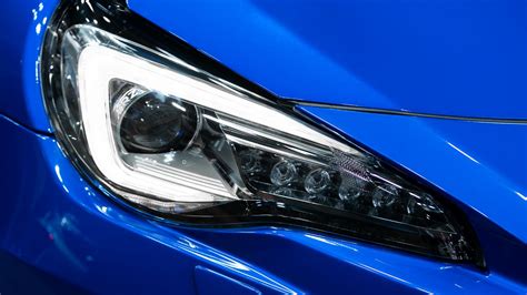 Types of headlights — differences and benefits explained | REREV