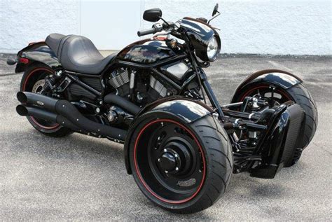 Harley-Davidson V-Rod Trike by Scorpion Trikes