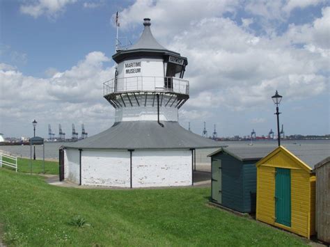 The Low Lighthouse, Harwich, Essex | Lighthouse, Harwich, Essex