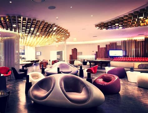 The VERY Best US Airport Lounges + How To Get IN... - God Save The Points