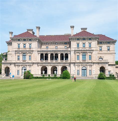 Take A Photo Tour of The Breakers | Newport Mansions - Jen Elizabeth's Journals