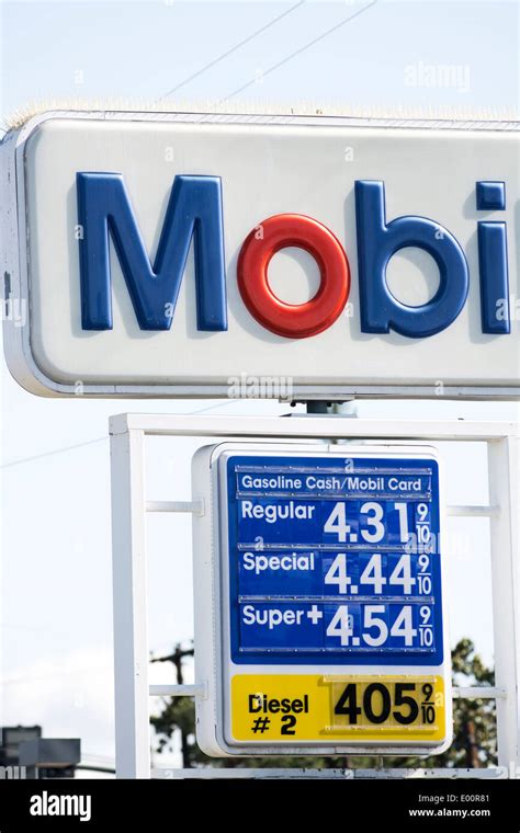 A Mobile gas station sign showing the price of gas in Fullerton ...