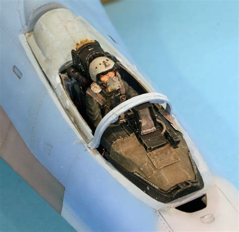 Red Dog's models: 1/32 Su-27 Flanker