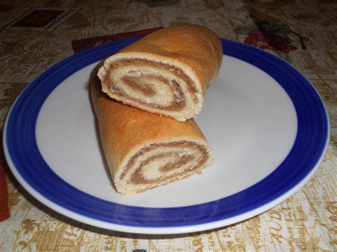 Delicious Hungarian Nut Roll Recipe Christmas Pastry