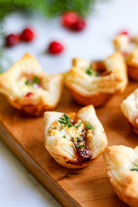 Easy Puff Pastry Appetizer with Goat Cheese | Recipe | Puff pastry recipes appetizers, Bite size ...