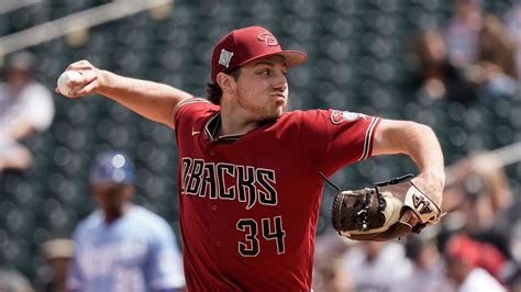 Diamondbacks promote top pitching prospect Brandon Pfaadt - ESPN