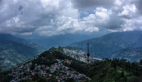 Gangtok, Sikkim : r/pic