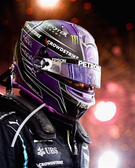 lewis hamilton | Purple helmet, Lewis hamilton, Helmet