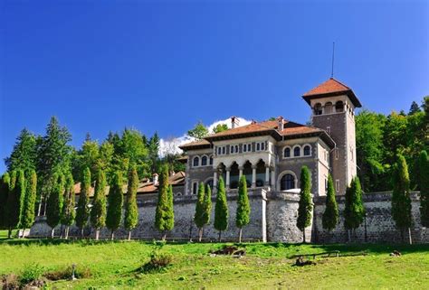 Cantacuzino Castle Hamptons Farmhouse, Flight Offers, Malibu Beach House, Famous Castles, Italy ...