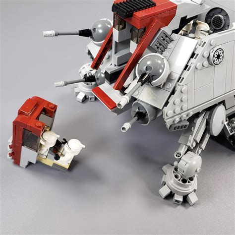 Lego Star Wars Custom AT-TE / ATTE Moc By BrickVault - minifig scale ...