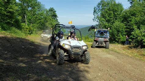 Snowmobile Vermont | Tours and Rentals in VT