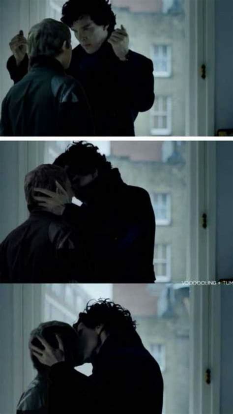 Sherlock Fanart: Johnlock Kiss