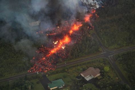 Hawaii rocked by historic earthquake as new lava flows threaten homes - ReadersFusion