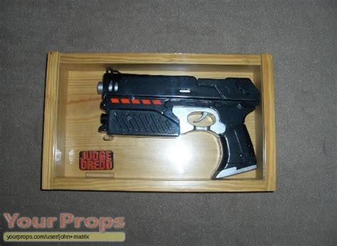 Judge Dredd Replica Lawgiver replica prop weapon