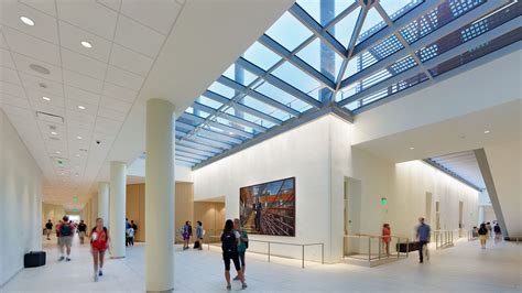 Rafael Viñoly Architects | University of South Carolina, Darla Moore School of Business - Rafael ...