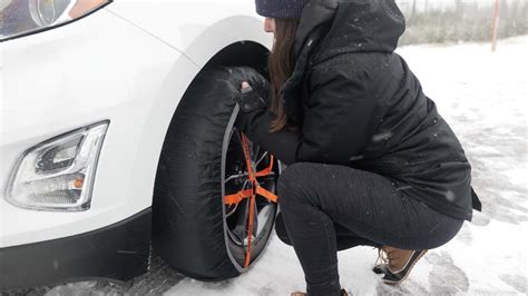 Winter Driving Socks: How To Install Tire Socks - Les Schwab