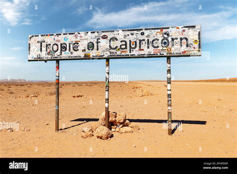 Sign of Tropic of Capricorn Stock Photo - Alamy