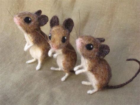 The Amazing Needle Felted Animals of Hannah Stiles | Felt animals ...