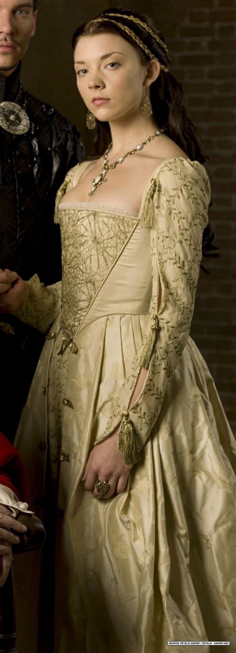 Anne Boleyn’s Cream Gown (The Tudors, 2007). | Tudor Costume