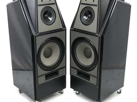 Wilson Audio WITT Floorstanding Speakers; Series I; Black Pair (33580) | Full-Range | Audiogon