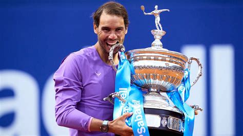 Rafael Nadal clinches 12th Barcelona Open title