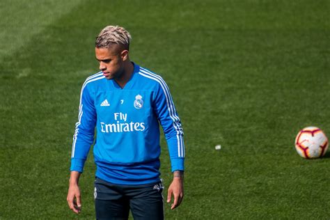 Mariano trains with Real Madrid squad, Hazard not available yet ...