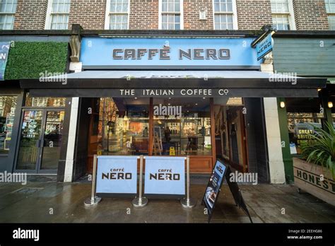 Cafe nero logo hi-res stock photography and images - Alamy