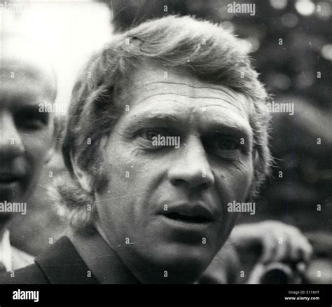 Steve mcqueen wife barbara hi-res stock photography and images - Alamy