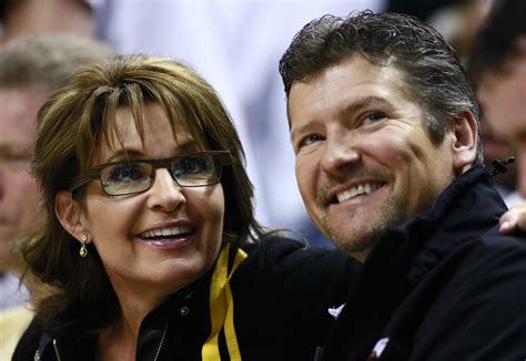 Sarah Palin updates husband Todd's condition after snowmobile crash - CBS News