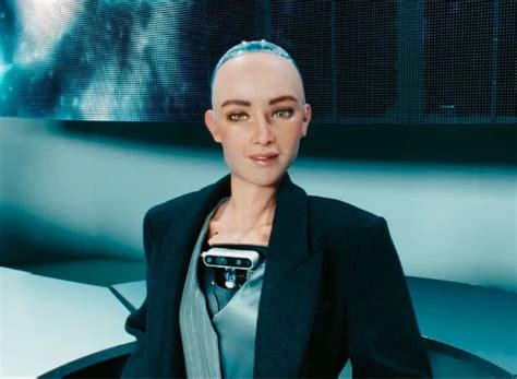 Sophia the Robot: All You Need to Know