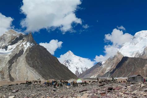 Nepali Team Says It Has Reached K2 Summit in a Wintertime First - The New York Times